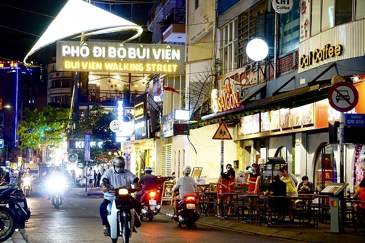 Quán nhậu vừa ế ẩm vì Nghị định 100 lại tiếp tục than trời vì dịch Covid-19 quan nhau het e vi nghi dinh 100 lai tiep tuc than troi vi dich covid 19