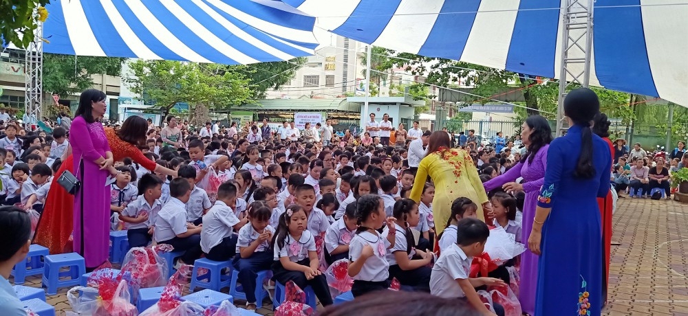 Tránh Covid-19: Địa phương đầu tiên cho học sinh nghỉ hết tháng 3 tranh covid 19 dia phuong dau tien cho hoc sinh nghi het thang 3