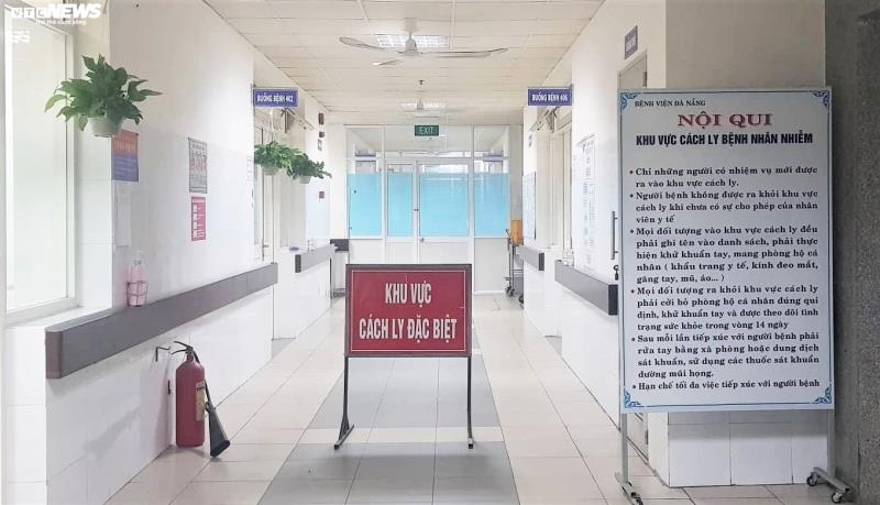 Tin "y bác sĩ dương tính với Covid-19 sau khi khám cho bệnh nhân thứ 35" là bịa đặt tin y bac si duong tinh voi covid 19 sau khi kham cho benh nhan thu 35 la bia dat