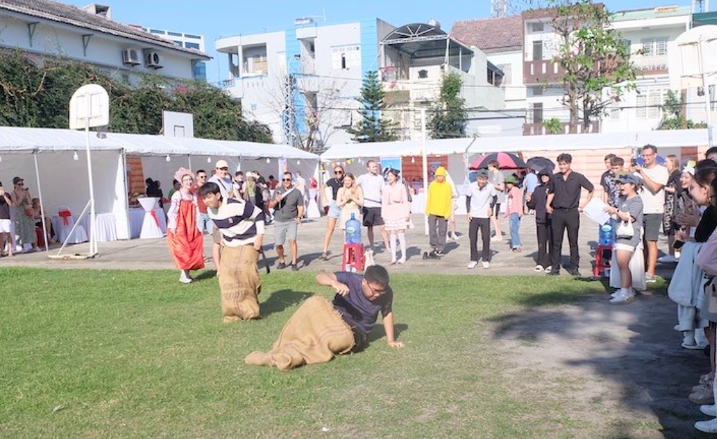 Веселая Масленица в городе Дананг Веселая Масленица в городе Дананг