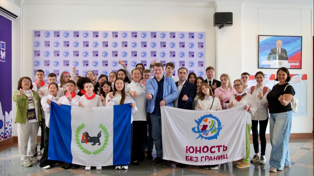 “Маленькие российские дипломаты” прибыли во Вьетнам