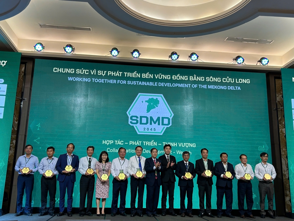 Международный форум SDMD 2024 в Кантхо