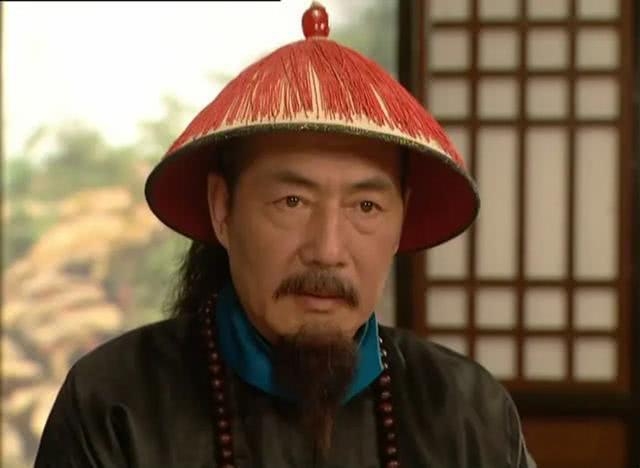 tang le chi co 6 nguoi cua dien vien vuong trieu ung chinh giua dich covid 19