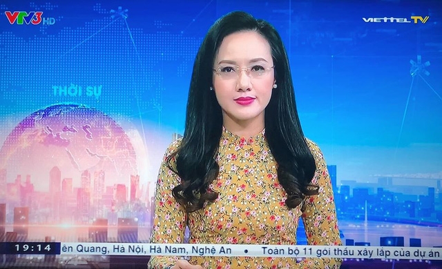 Hậu trường bản tin 'Thời sự 19h' những ngày dịch Covid-19 qua tiết lộ của BTV Hoài Anh hau truong ban tin thoi su 19 nhung ngay dich covid 19 qua tiet lo cua btv hoai anh