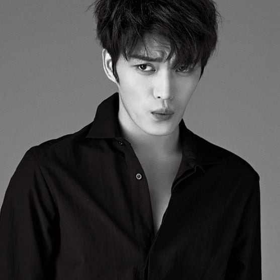 hon 11000 nguoi yeu cau xu phat kim jae joong vi noi doi nhiem covid 19