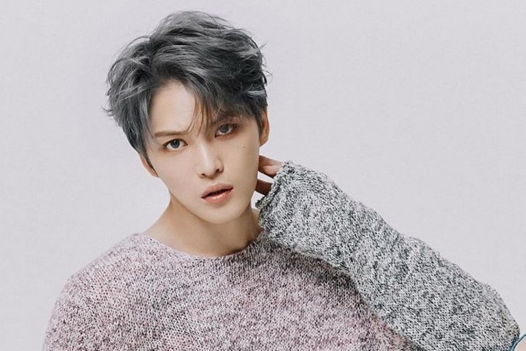 hon 11000 nguoi yeu cau xu phat kim jae joong vi noi doi nhiem covid 19