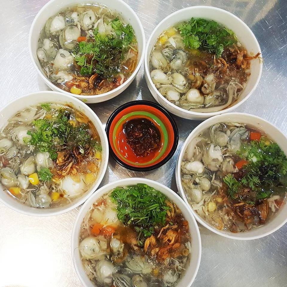 Bánh mì và các món ăn không thể bỏ qua khi đến TP.HCM banh mi va cac mon an khong the bo qua khi den tphcm