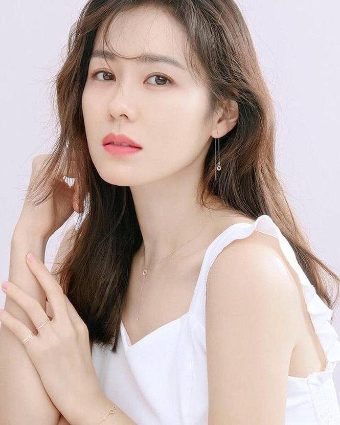 Hoàng Thùy lọt top 100 mỹ nhân đẹp nhất thế giới hoang thuy lot top 100 my nhan dep nhat the gioi