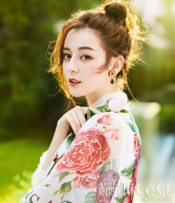 Hoàng Thùy lọt top 100 mỹ nhân đẹp nhất thế giới hoang thuy lot top 100 my nhan dep nhat the gioi