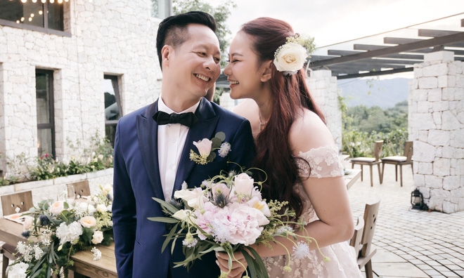 Tin tức giải trí sao Việt hôm nay (29/5): Phan Như Thảo trải lòng về chồng đại gia tin tuc giai tri sao viet hom nay 295 phan nhu thao trai long ve chong dai gia sam khoe can ho sang chanh