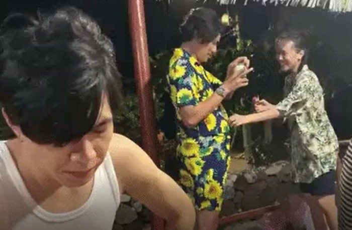Tin tức giải trí sao Việt hôm nay (5/6): Động thái lạ của Quang Hải và Huỳnh Anh trên mạng xã hội tin tuc giai tri sao viet hom nay 56 dong thai la cua quang hai va huynh anh tren mang xa hoi