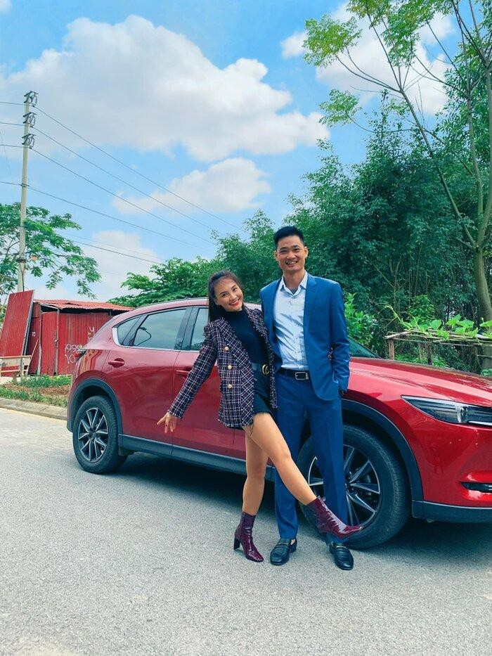 Tin tức giải trí sao Việt hôm nay (5/6): Động thái lạ của Quang Hải và Huỳnh Anh trên mạng xã hội tin tuc giai tri sao viet hom nay 56 dong thai la cua quang hai va huynh anh tren mang xa hoi