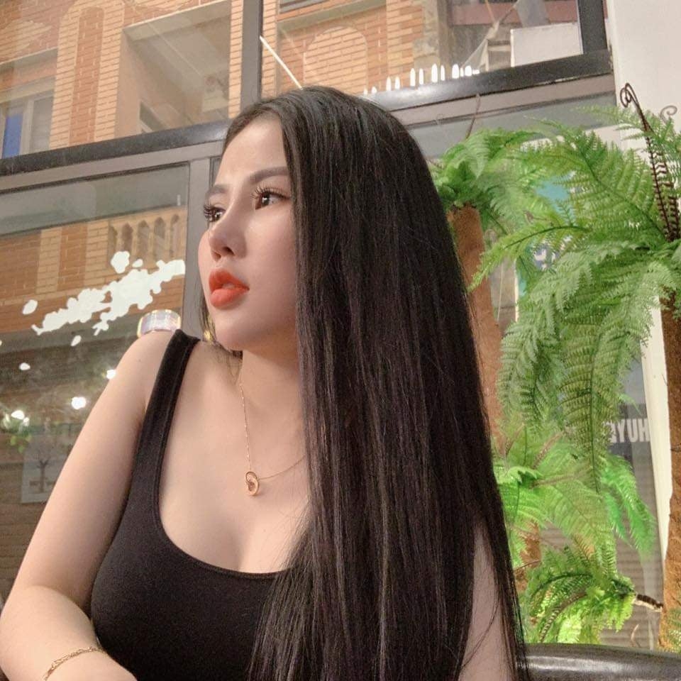 5806 pha duong day ban dam gia 4 trieu luot o dat cang hot girl vua di khach vua ban dam