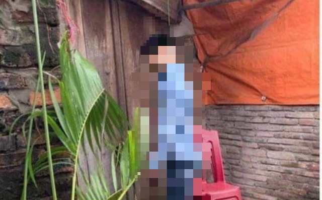 undefined 4602 vu ong bo tre treo co tu tu 4 buc thu tuyet menh viet gi
