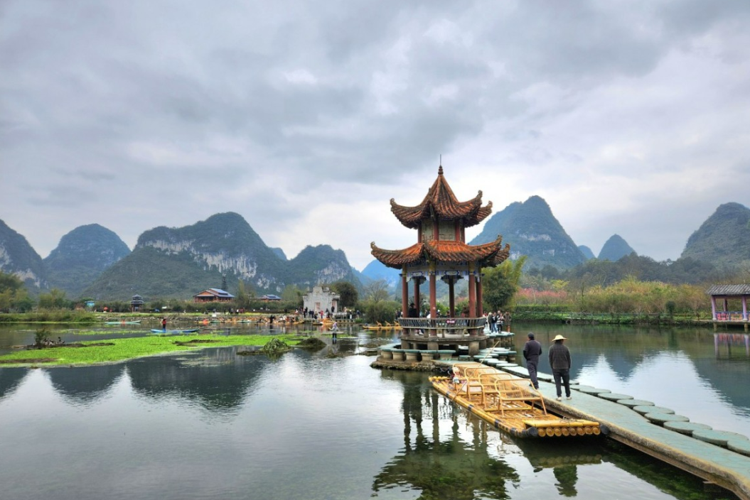 越南游客将中国靖西视为新兴的旅游目的地 越南游客将中国靖西视为新兴的旅游目的地