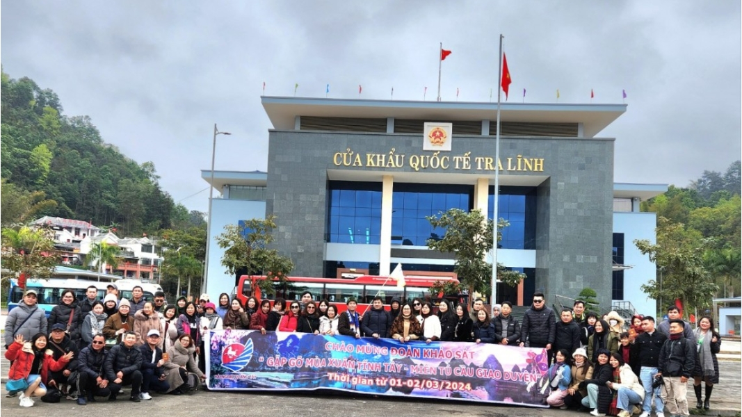 越南游客将中国靖西视为新兴的旅游目的地