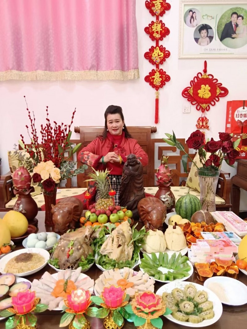 越中家庭的故事