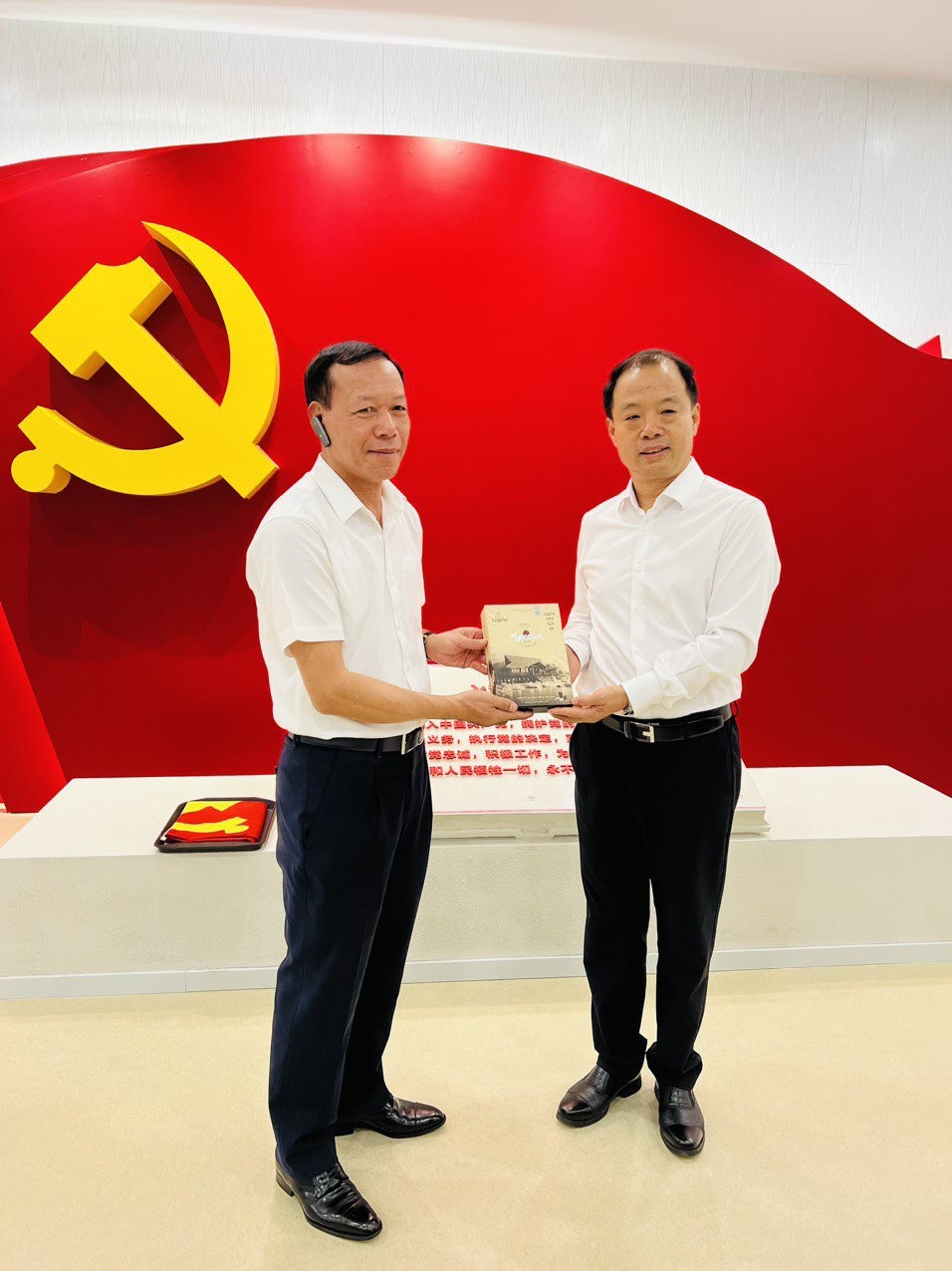越南最高人民法院常务副院长阮智慧率领考察团赴中国考察学习 越南最高人民法院常务副院长阮智慧率领考察团赴中国考察学习