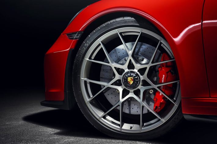 porsche gioi thieu sieu xe 911 speedters phien ban gioi han