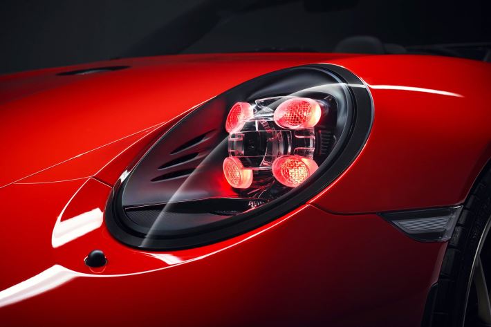 porsche gioi thieu sieu xe 911 speedters phien ban gioi han