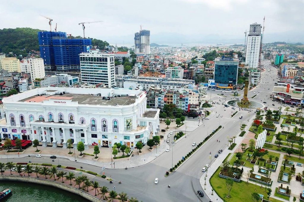 Năng lực cạnh tranh của Quảng Ninh tiếp tục dẫn đầu cả nước nang luc canh tranh cua quang ninh tiep tuc dan dau ca nuoc