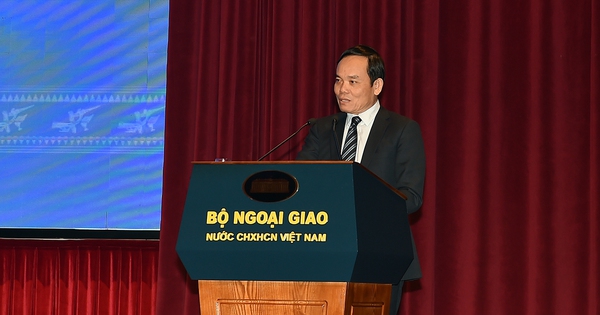 Ngoại giao đa phương: Tiếp tục đổi mới tư duy, tham mưu kịp thời, chuẩn xác Ngoại giao đa phương: Tiếp tục đổi mới tư duy, tham mưu kịp thời, chuẩn xác