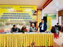 សិក្ខាសាលា “លើកកំពស់តួនាទីរបស់សហគមន៍ក្នុងការការពារ និងលើកកំពស់តម្លៃបេតិកភណ្ឌវប្បធម៌អរូបី ពិធីបុណ្យប្រាសាទ Dong Nhan វួដ Dong Nhan និងវួដ Bach Dang ស្រ