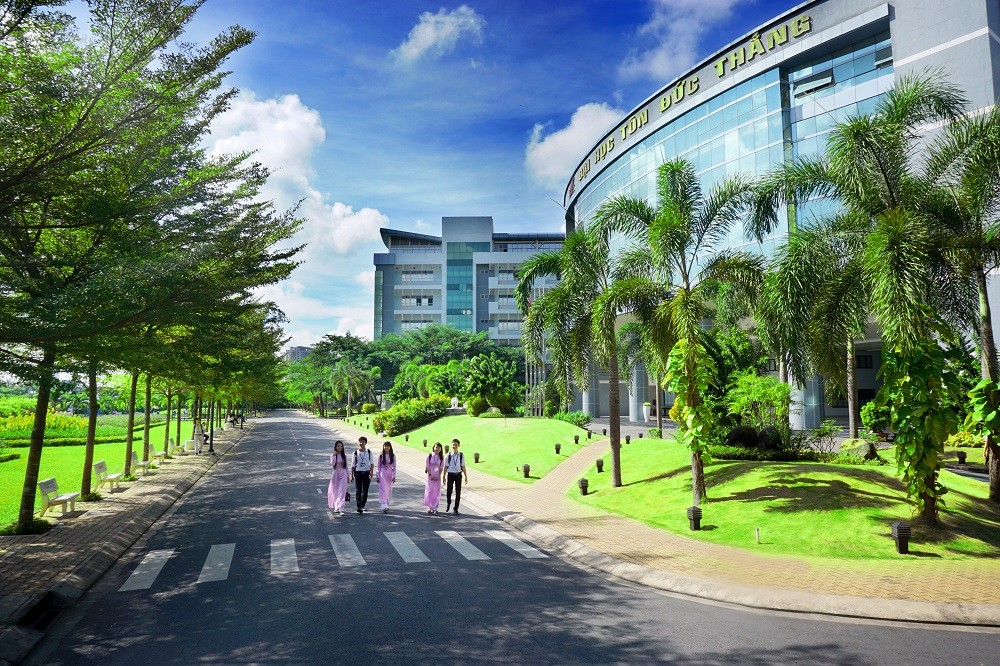 Đại học Tôn Đức Thắng vào top 100 đại học trẻ tốt nhất thế giới Đại học Tôn Đức Thắng vào top 100 đại học trẻ tốt nhất thế giới