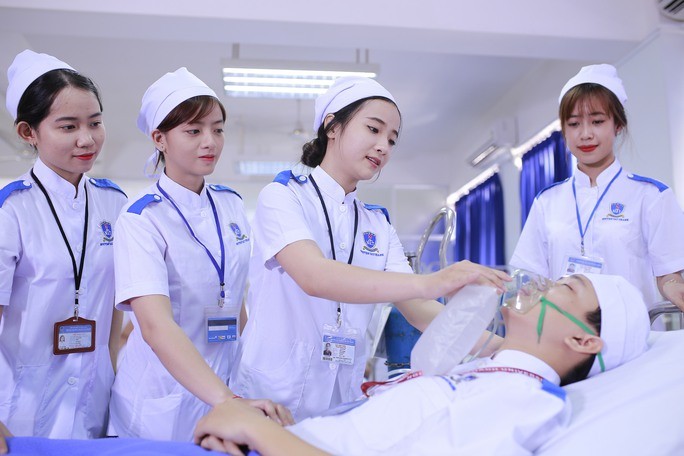 Trong thời gian học nghề tại Đức, học viên được hưởng lương học nghề từ 1.100 - 1.300 EUR/tháng (tương đương 27,5 - 34 triệu đồng/tháng). Ảnh minh họa. Nguồn: Internet Trong thời gian học nghề tại Đức, học viên được hưởng lương học nghề từ 1.100 - 1.300 EUR/tháng (tương đương 27,5 - 34 triệu đồng/tháng). Ảnh minh họa. Nguồn: Internet
