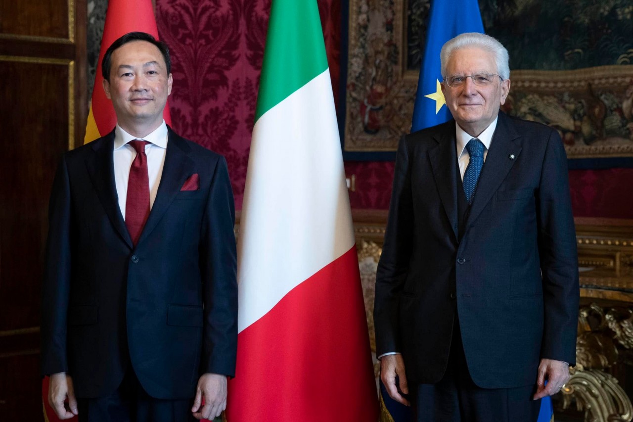 Buổi lễ diễn ra trọng thể theo nghi thức lễ tân Nhà nước Italia. Ảnh: Đại sứ quán Việt Nam tại Italia