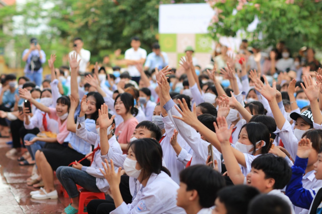 GNI hỗ trợ chăm sóc sức khỏe tinh thần cho học sinh Vĩnh Lộc (Thanh Hóa) GNI hỗ trợ chăm sóc sức khỏe tinh thần cho học sinh Vĩnh Lộc (Thanh Hóa)