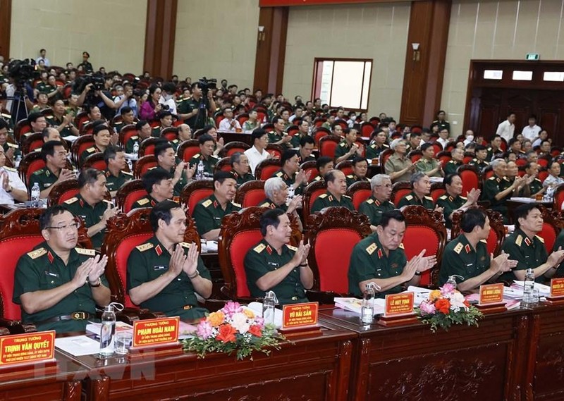 Hội thảo khoa học "Lý luận - thực tiễn về bảo vệ Tổ quốc trong tình hình mới" Hội thảo khoa học "Lý luận-thực tiễn về bảo vệ Tổ quốc trong tình hình mới" ảnh 1