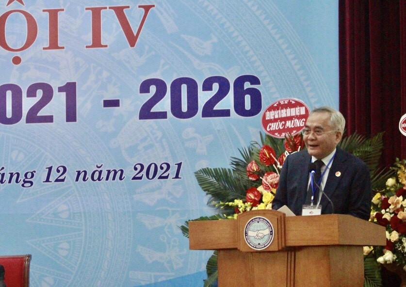 Ông Nguyễn Hải Giang, Tổng Biên tập Tạp chí Việt – Mỹ: Trước đây ngoại giao nhân dân thiên về nhiệm vụ chính trị gắn với vận mệnh độc lập tự do của dân tộc thì đến những năm đầu thế kỷ XXI, đối ngoại nhân dân nổi bật ở các hoạt động đối ngoại kinh tế, thương mại, doanh nghiệp, phát triển trên cơ sở hai bên cùng có lợi. Ảnh: Hải An Ông Nguyễn Hải Giang, Tổng Biên tập Tạp chí Việt – Mỹ: Trước đây ngoại giao nhân dân thiên về nhiệm vụ chính trị gắn với vận mệnh độc lập tự do của dân tộc thì đến những năm đầu thế kỷ XXI, đối ngoại nhân dân nổi bật ở các hoạt động đối ngoại kinh tế, thương mại, doanh nghiệp, phát triển trên cơ sở hai bên cùng có lợi. Ảnh: Hải An