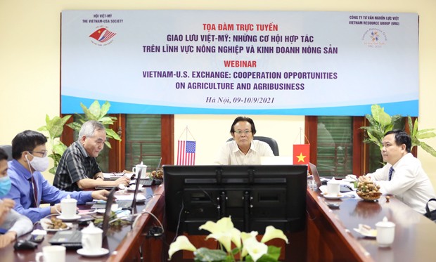 Các hoạt động giao lưu nhân dân đã tạo diễn đàn cho các doanh nghiệp Mỹ và Việt Nam kết nối, trao đổi, tìm hiểu nhu cầu thị trường, xúc tiến thương mại. Ảnh: Tuấn Việt Các hoạt động giao lưu nhân dân đã tạo diễn đàn cho các doanh nghiệp Mỹ và Việt Nam kết nối, trao đổi, tìm hiểu nhu cầu thị trường, xúc tiến thương mại. Ảnh: Tuấn Việt