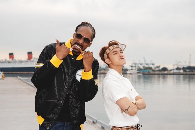 undefined Son Tung MTP and Snoop Dogg in the music video (Photo: Captured)
