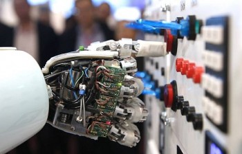 Top 7 Tech Trends to Watch Out For in 2022