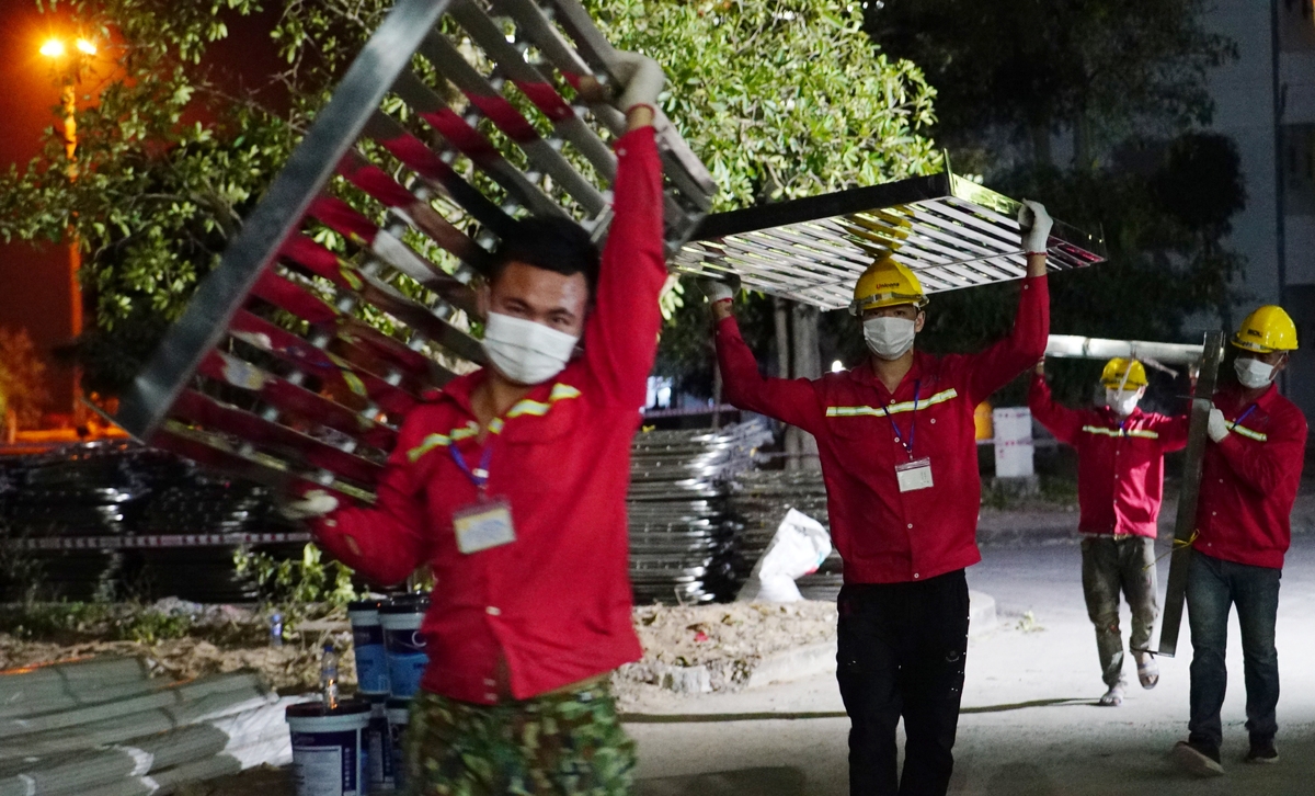 Hai Duong's third field hospital established at 'lightning speed' Hai Duong's third field hospital established at 'lightning speed'