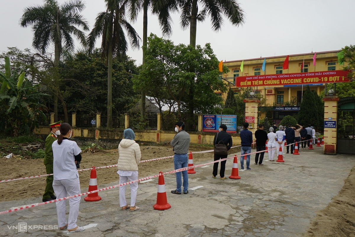 Vietnam launches biggest vaccination campaign against COVID-19, in photos Vietnam launches biggest vaccination campaign against COVID-19, in photos