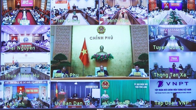 In photos: PM calls on Vietnam to keep on pursuing twin goals In photos: PM calls on Vietnam to keep on pursuing twin goals