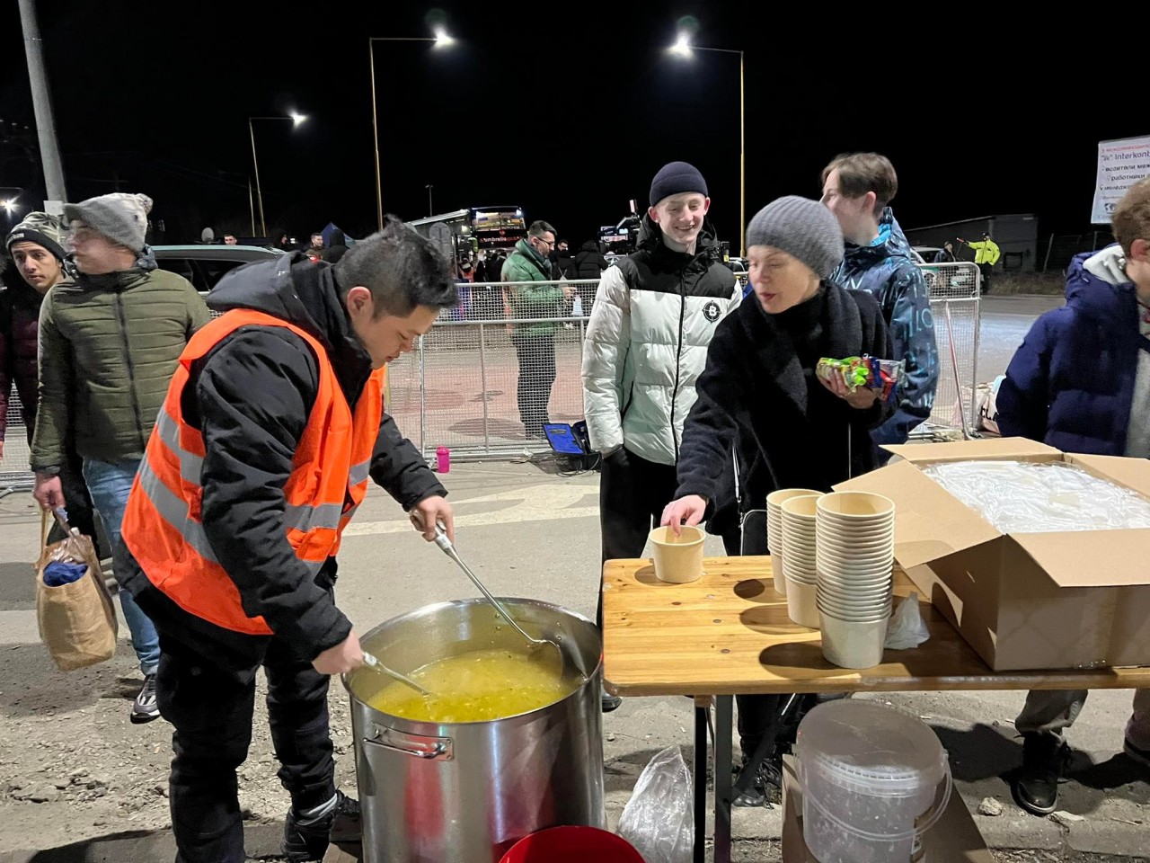 Volunteers at Ukraine border: 'Because we are compatriots' Volunteers at Ukraine border: 'Because we are compatriots'