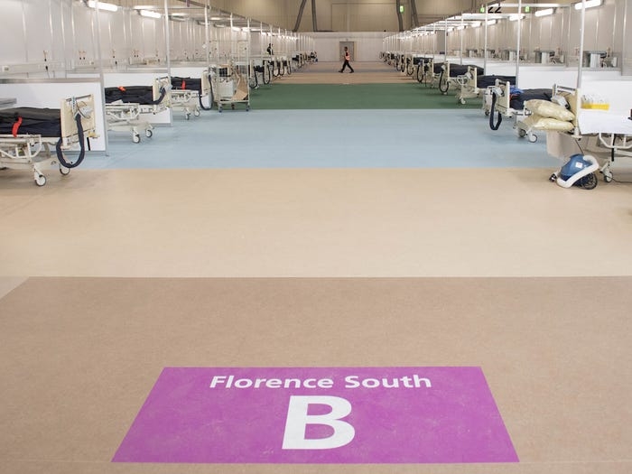UK builds 4000-bed field hospital within 9 days uk builds 4000 bed field hospital within 9 days