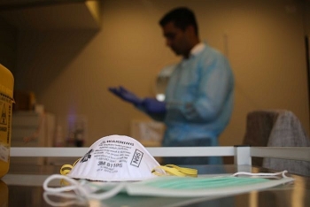 hanoi poised to cut regular spending by 5 to combat epidemic