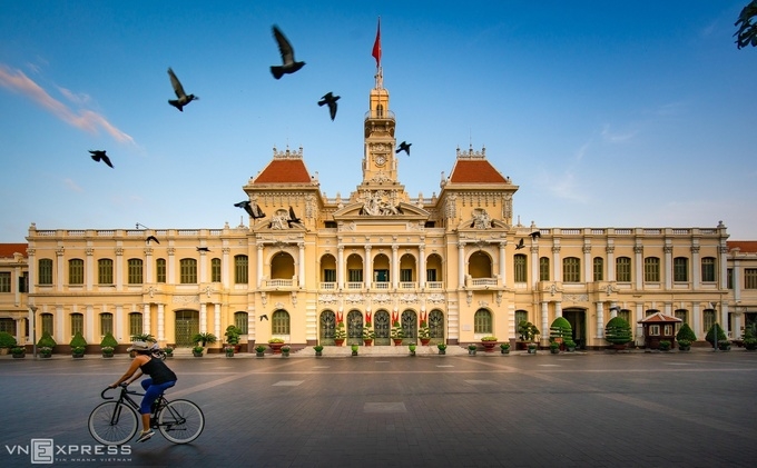 Ho Chi Minh city left deserted during nationwide social isolation ho chi minh city left deserted during nationwide social isolation
