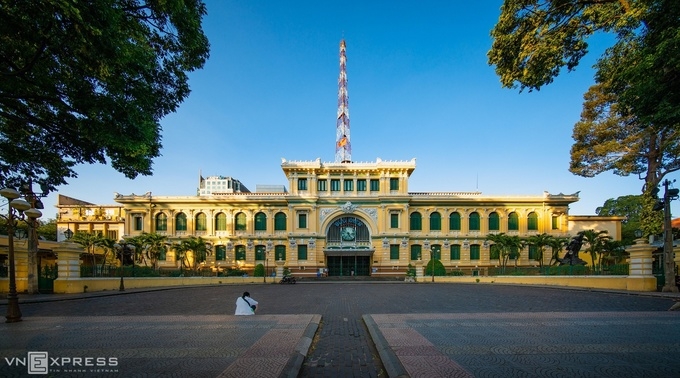 Ho Chi Minh city left deserted during nationwide social isolation ho chi minh city left deserted during nationwide social isolation