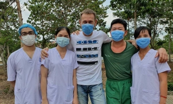 discharged czech patient praises vietnams professional and humane pandemic fight