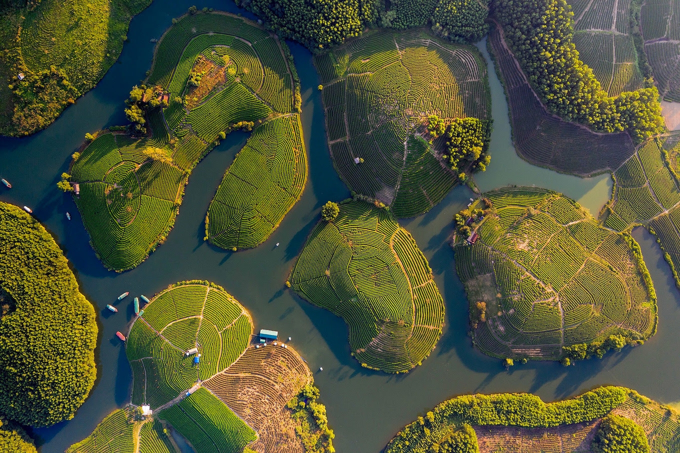 Mesmerizing Vietnam aerial photos on National Geographic magazine gorgeous vietnam appears in national geographic magazine