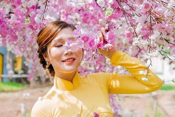 'MISS GOOGLE' IN VIETNAM! miss google in vietnam