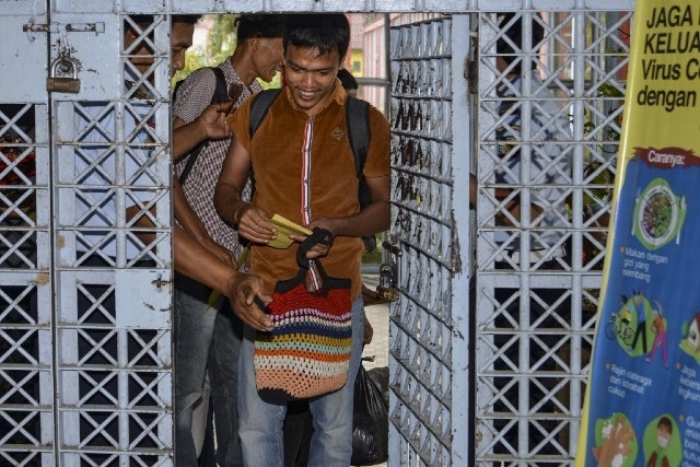 Thousands of nCoV-vulnerable prisoners released worldwide thousands of ncov vulnerable prisoners worldwide put under house arrest