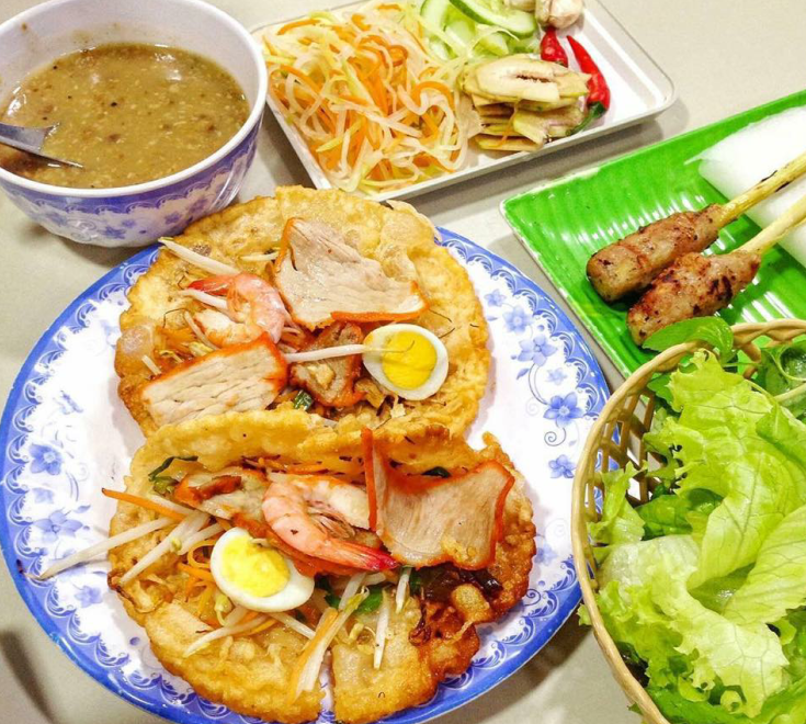 Crispy pancake, the tase of Hue crispy pancake the tase of hue
