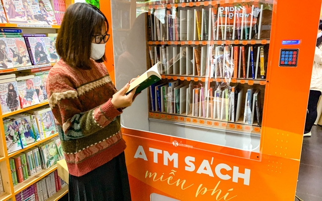 Exclusive ‘book ATM’ launched in Hanoi exclusive book atm launched in hanoi